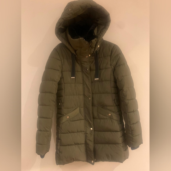 ZARA Mid Length Puff Coat - Picture 3 of 4